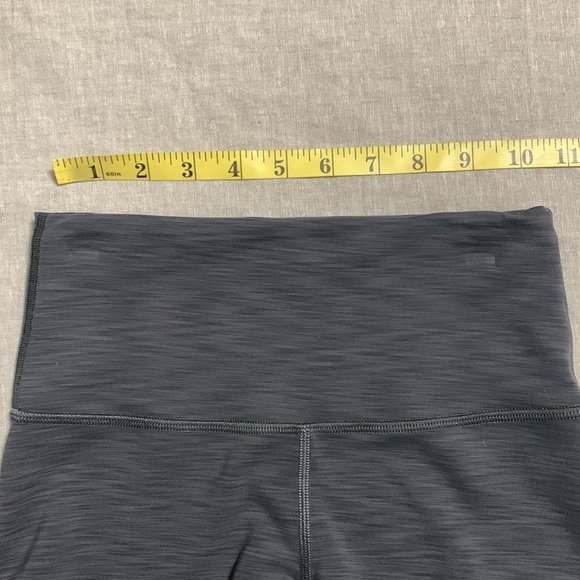 Lululemon Women’s Wunder Train High-Rise Crop 23’ Graphite Grey Size 4 Leggings - Picture 9 of 11